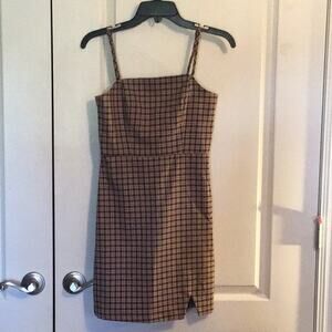 Never worn fall spaghetti strap dress. Size extra small